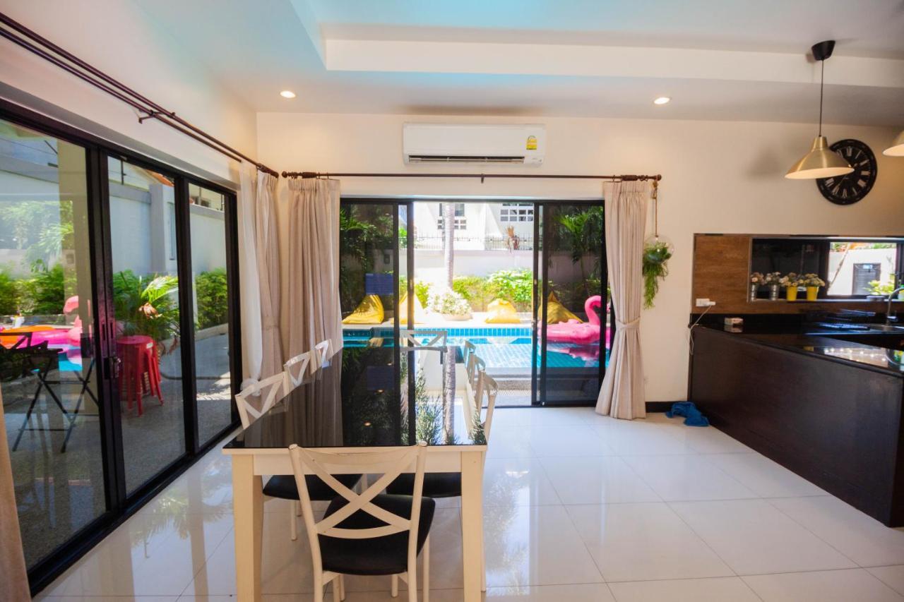 Luxury Pool Villa 4 Bedroom 900M Beach 1.5 Km Downtown Pattaya Bagian luar foto